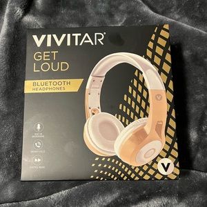 SOLD BNIB Vivitar Bluetooth Headphones Gold FIRM
